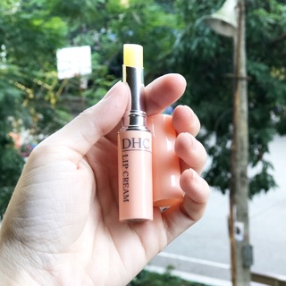 Son dưỡng số 1 Nhật Bản