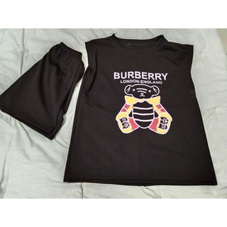 Bộ Burberry sát nách