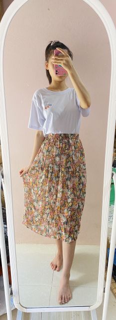 Hàng có sẵn -  Chân váy hoa nhí dài có lót trong