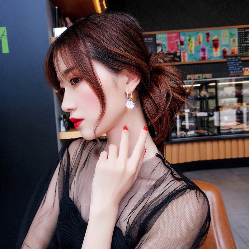 Khuyên Tai Tròn Kim Loại Họa Tiết Hình Học Cổ Điển