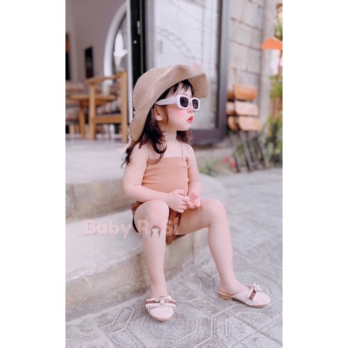 Quần đùi da ôm cho bé