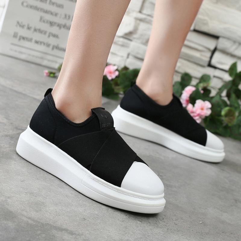 Giày lười vải độn đế đen vá trắng | BigBuy360 - bigbuy360.vn