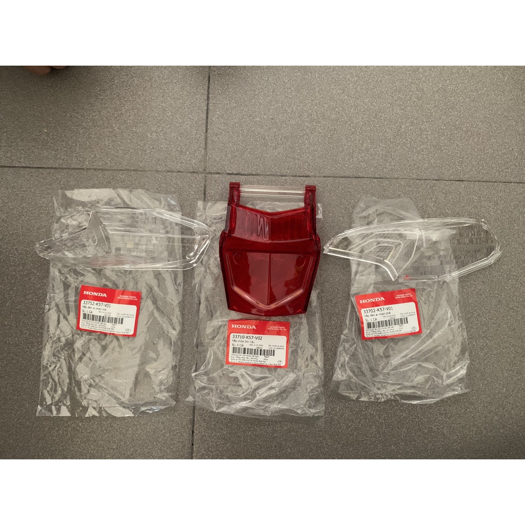 Xi nhan sau 3 miếng chụp nhan lái blade hàng chính hãng 33752K57V01 33702K57V01 33710K57V02
