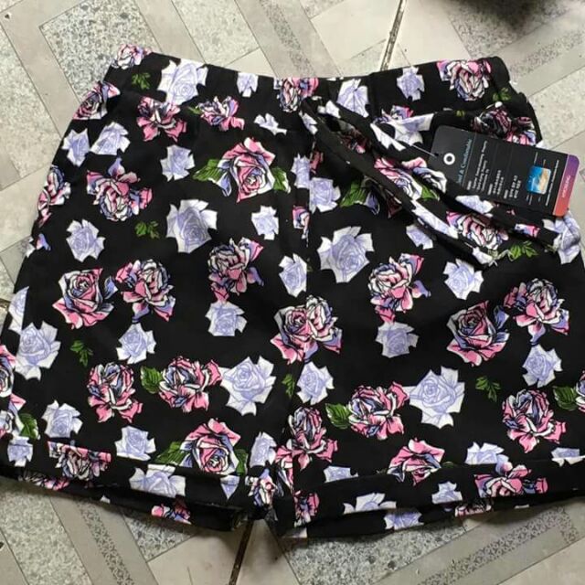 Quần short  bông, chấm bi