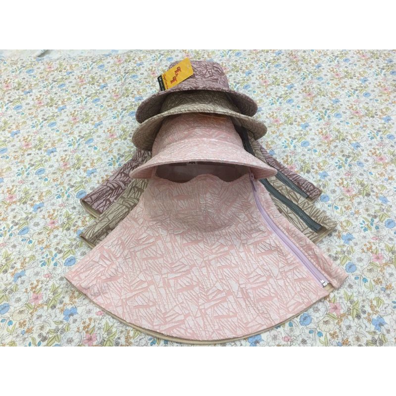 Khẩu trang nón vành màu nổi 3D TT
