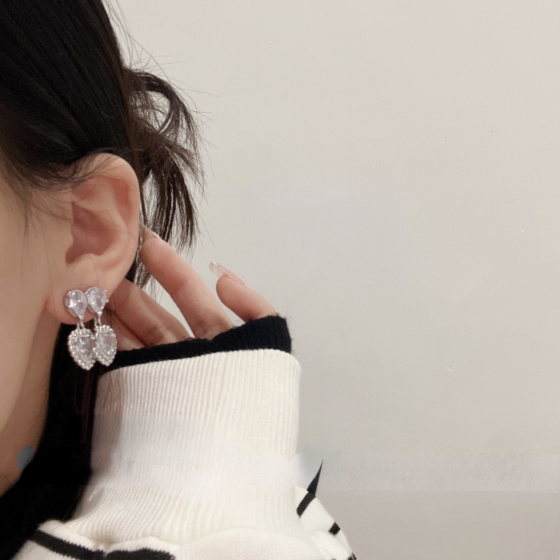 Khuyên Tai Hình Ngôi Sao Thời Trang Độc Đáo