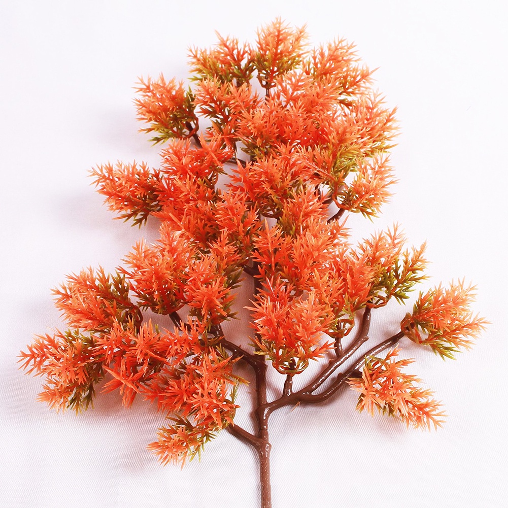 1 Cây Thông Giả Bằng Nhựa Dùng Trang Trí Nhà Cửa / Văn Phòng