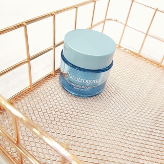 Kem Dưỡng Ẩm Dạng Gel Neutrogena Hydro Boost Water Gel 15ML