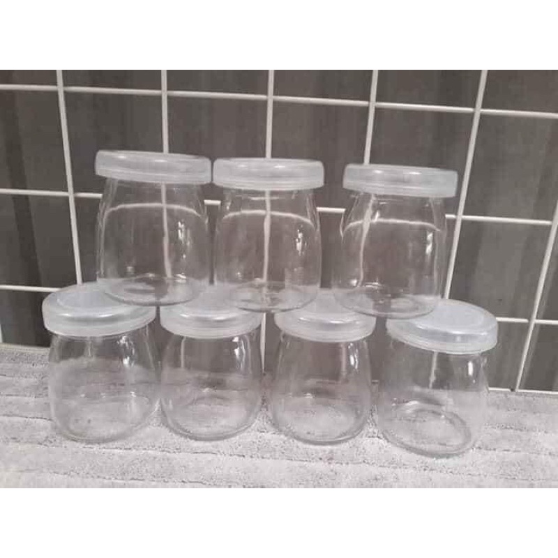 Sét 12 hũ sữa chua 45k