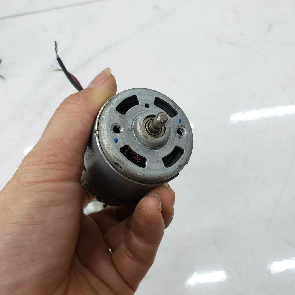 Motor 731 - Chổi than mới 100%