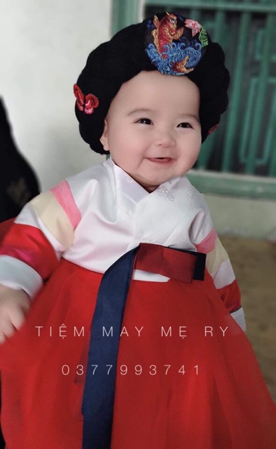 HANBOK ĐỎ CHO BÉ