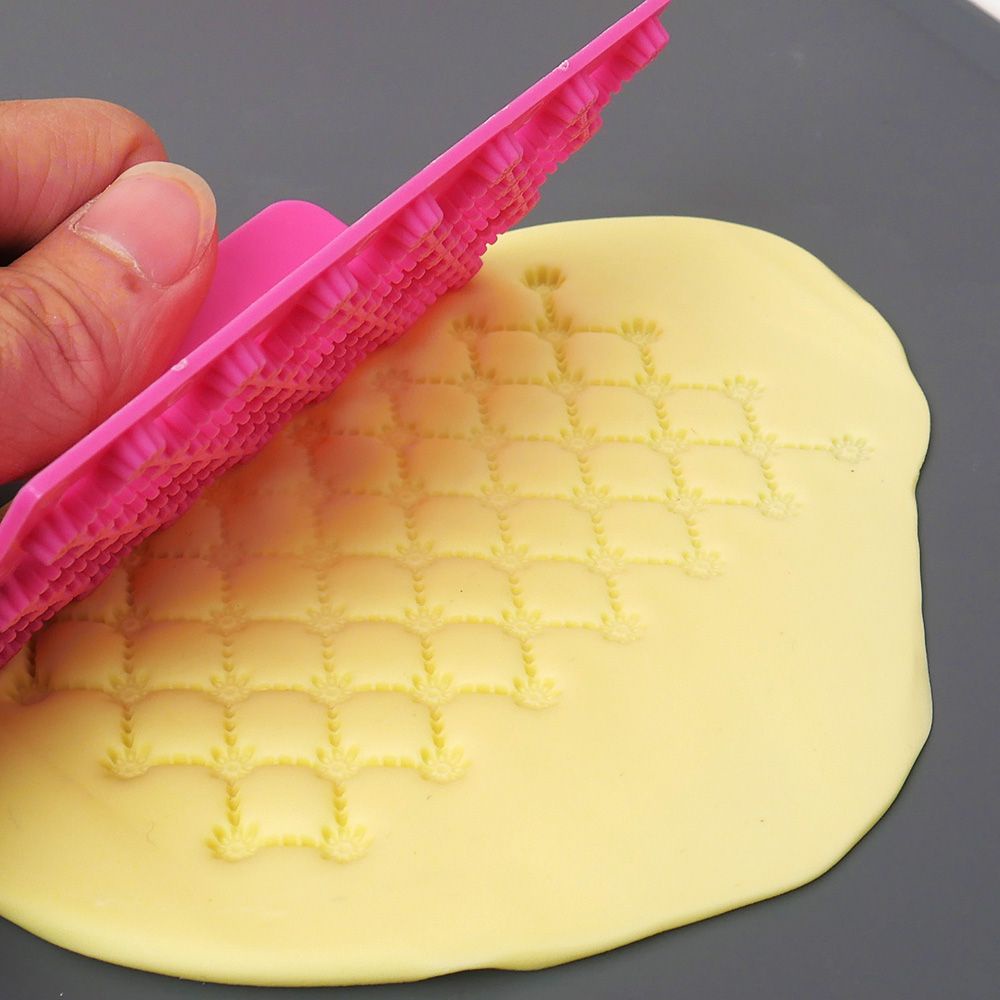 Khuôn Cắt Tạo Hình Fondant Trang Trí Bánh
