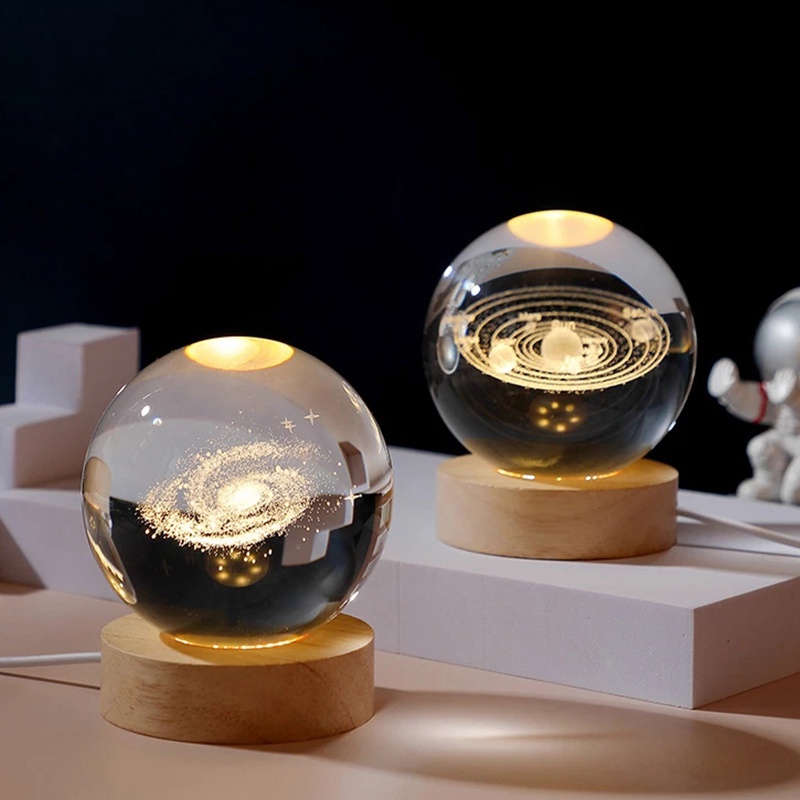 Đèn Ngủ Để Bàn Hình Quả Cầu Pha Lê Galaxy Dùng Làm Quà Tặng Valentine