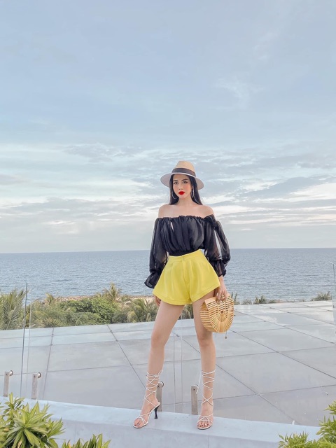 SET BODYSUIT SMI TVAI TAY BỒNG CHUN NGỰC + QUẦN SOOC | BigBuy360 - bigbuy360.vn