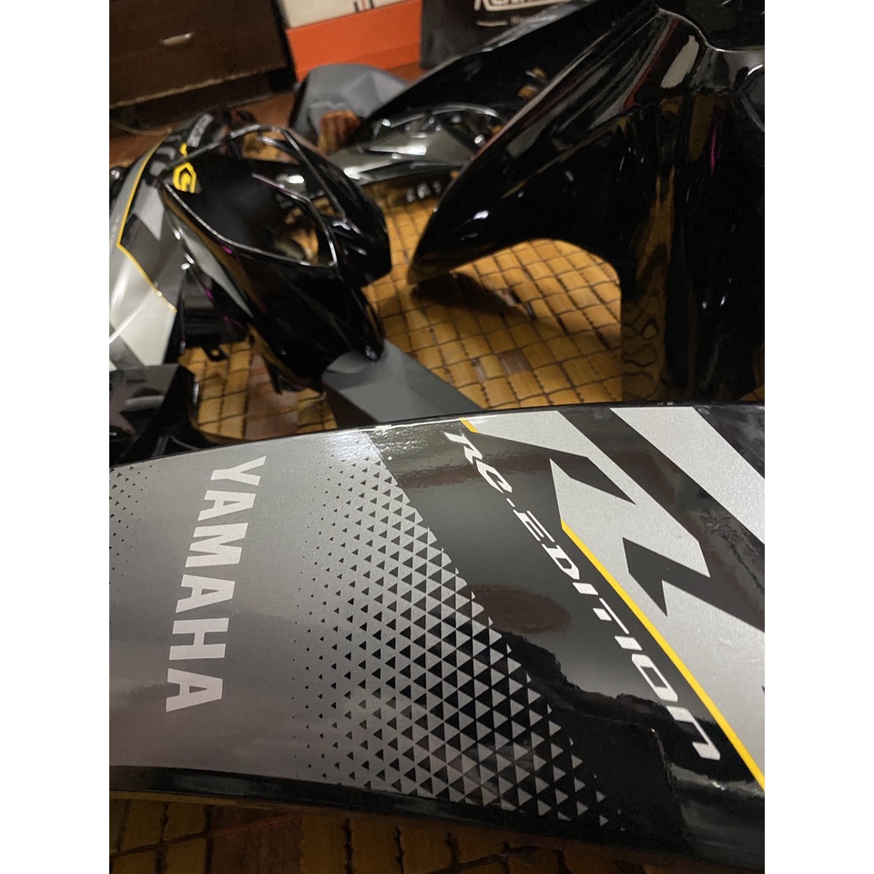 Dàn áo Sirius hàng Việt Nam loại 1 màu Đen kiểu Zin