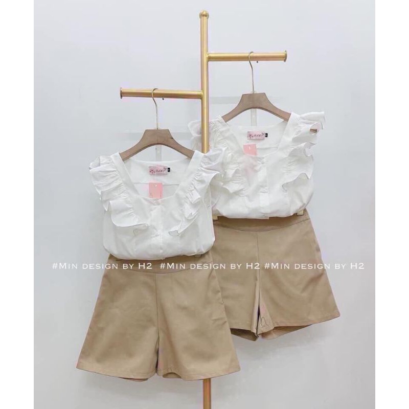 Set áo sơ mi trắng cánh tiên cài nút và quần ngắn