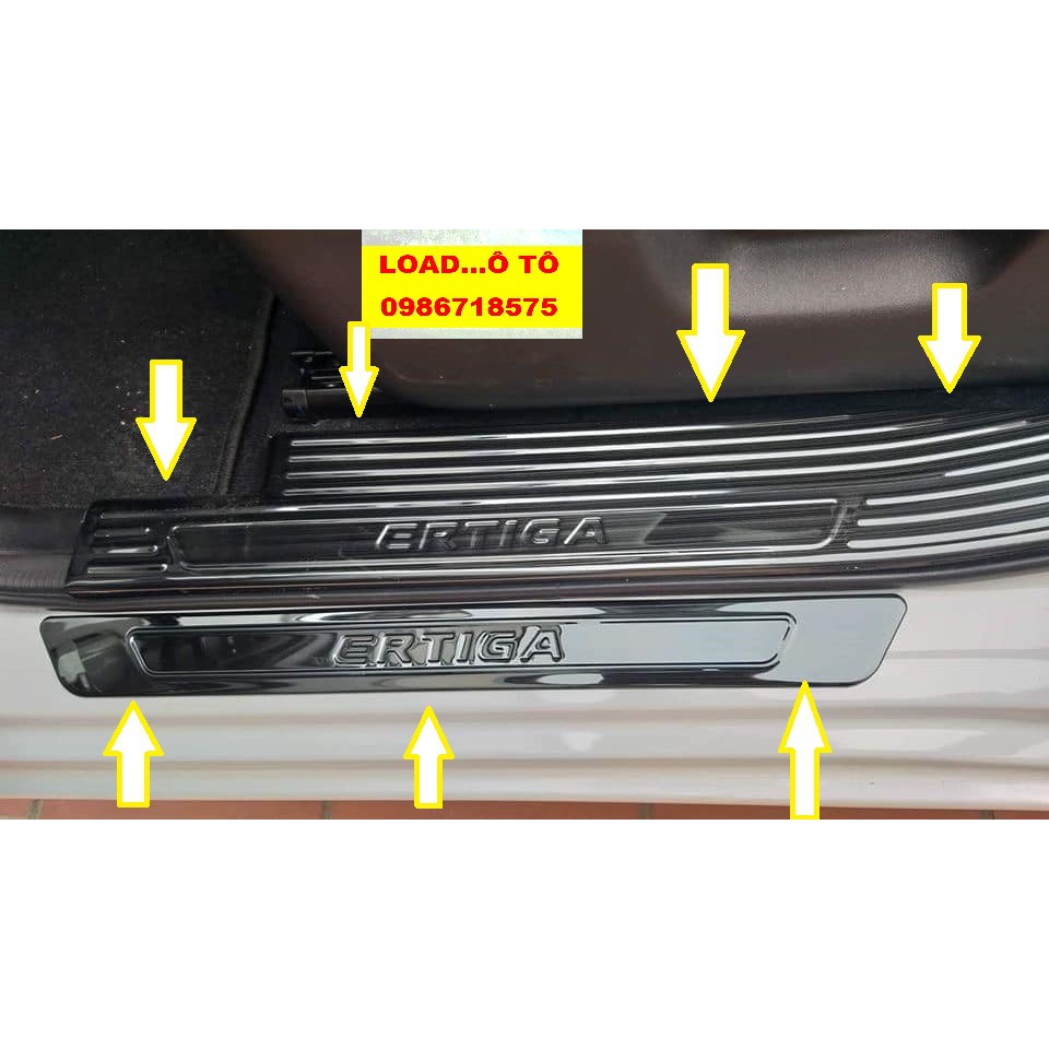 Ốp Bậc Cửa, Nẹp Bước Chân Trong Ngoài Xe Suzuki Ertiga 2022-2019 Chất Liệu Titan Cao Cấp