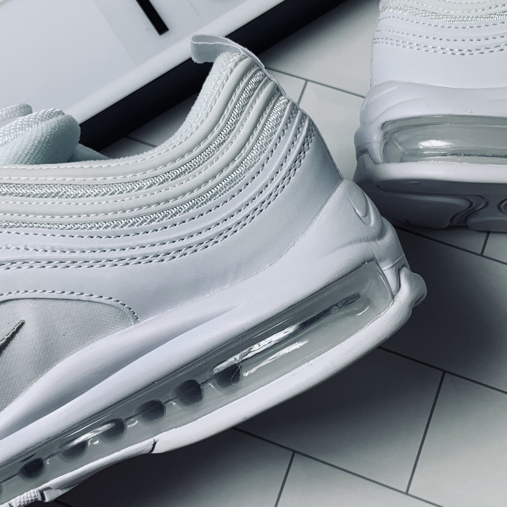 [Giảm 39% ] Giày Thể Thao Air Max 97 Màu Trắng Phản Quang