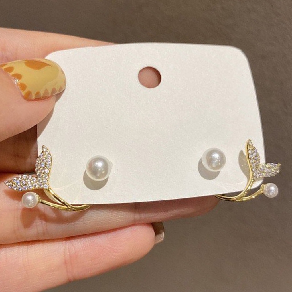 Đôi Bông Tai Mạ Bạc Kiểu Dáng Thời Trang Cho Nữ