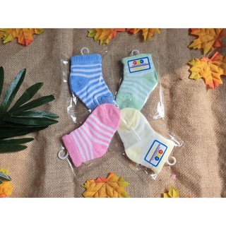 Set 3 đôi vớ sọc sơ sinh/ Tất sơ sinh cho bé 0-6 tháng tuổi