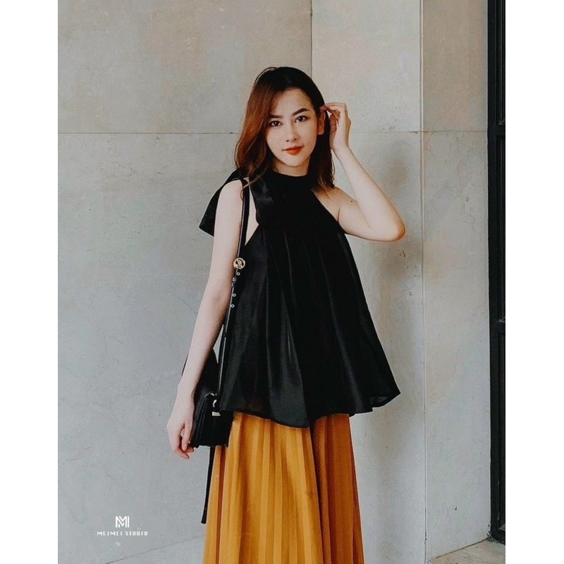 Áo lụa cổ yếm nơ dài sát nách | BigBuy360 - bigbuy360.vn