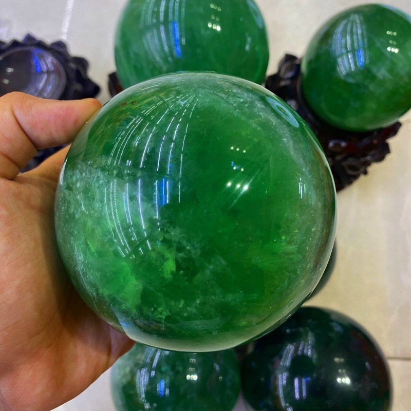 Bi cầu thach anh xanh đậm trong fluorite quả cầu đá xanh fluorite kiểm định đẹp