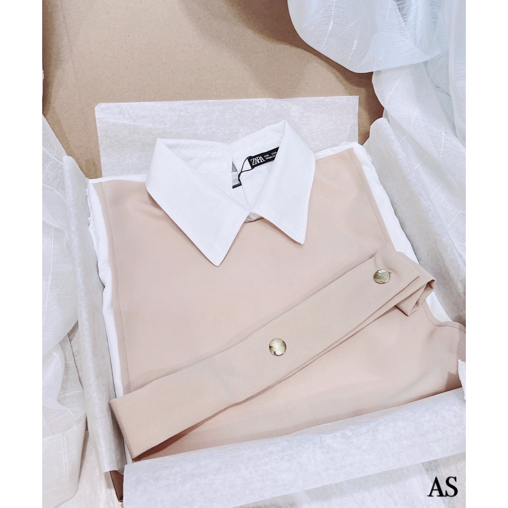 [Mã FAMARAL1 giảm 10K đơn 50K] ÁO SƠ MI CỔ ĐỨC PHỐI ĐAI EO CÚC ĐỒNG