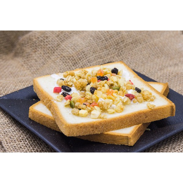 Ngũ cốc trái cây Nhật Bản Calbee 750gr