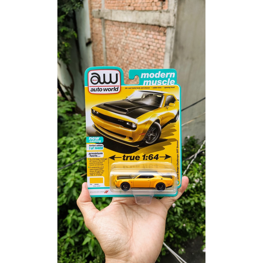 Mô hình tĩnh Auto world Dodge Challenger SRT Demon tỷ lệ 1:64