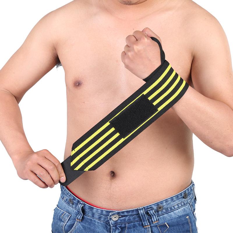 Đai bảo vệ cổ tay khi tập gym/nâng tạ/tập thể hình