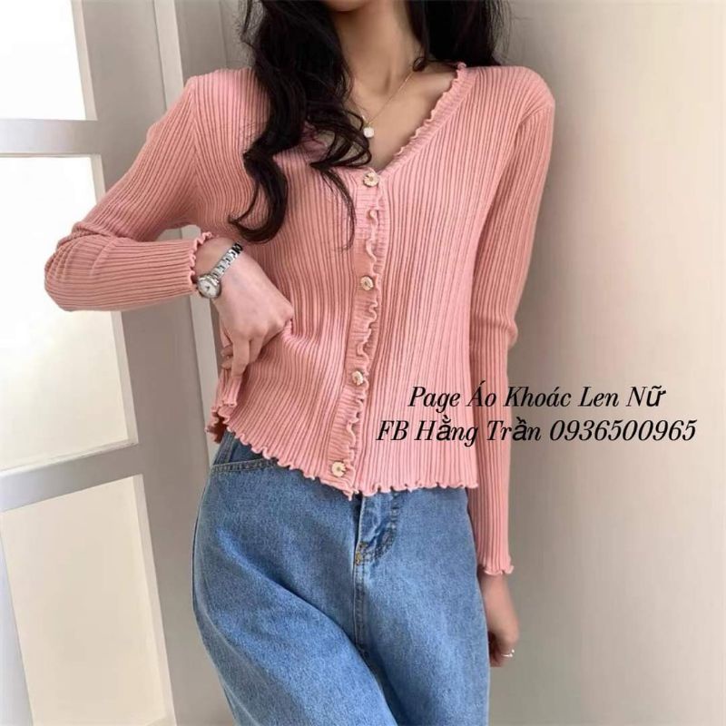 Áo khoác len lửng chất mịn bèo.