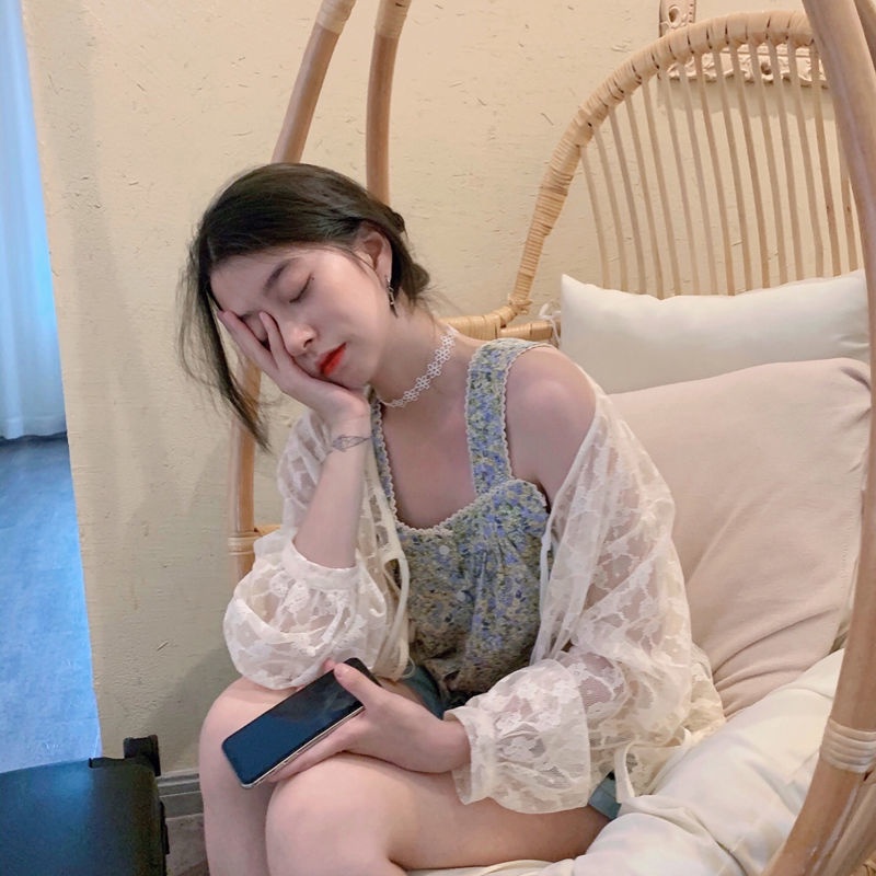 Set áo khoác ren dài tay + áo hai dây hoa phong cách Hàn Quốc xinh xắn cho nữ (có bán lẻ)