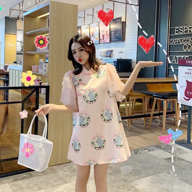 Đầm chữ A tay ren xoè