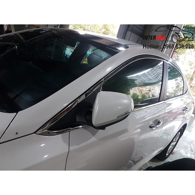 CONG KÍNH HUYNDAI ACCENT 2018