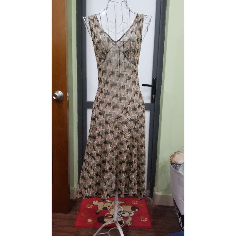 váy tháng xuân hè 2021