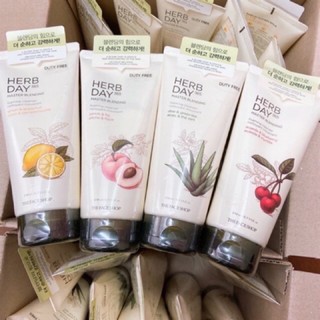 Sữa Rửa Mặt Herb Day 365 Cleansing Foam TheFaceShop