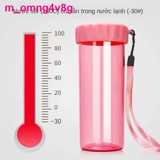 Ly nước Tự do nhựa Tiện dụng Trang chủ Thể thao Di động Xu hướng đơn giản Nam nữ Sinh viên dễ thương Cốc chống rơi
