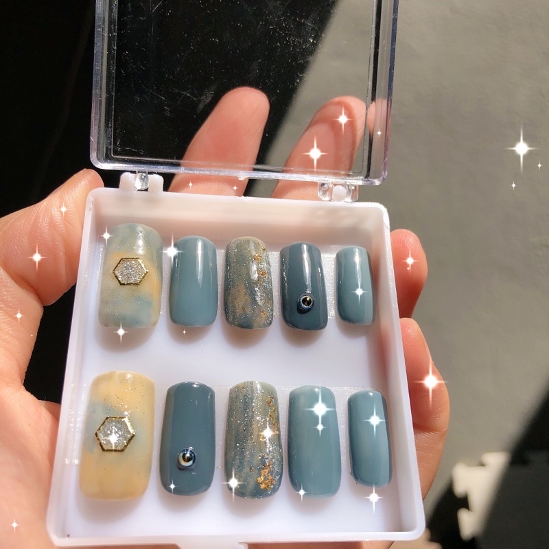 Nail box/Móng thiết kế/Tăngj kèm tặng keo dán và dũa móng