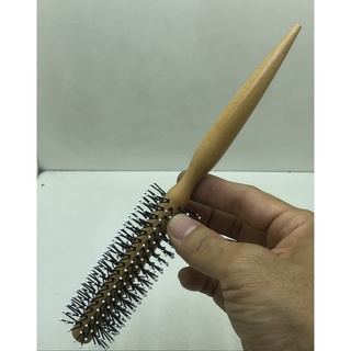 Lược tròn chuyên chải tóc uốn thời trang