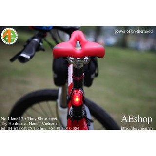 Đèn hậu xe đạp akslen