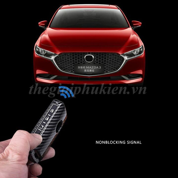 Ốp bọc chìa khóa xe Mazda 3 2020 chất liệu hợp kim vân Carbon kèm móc đeo INOX - tặng móc khóa thất lạc