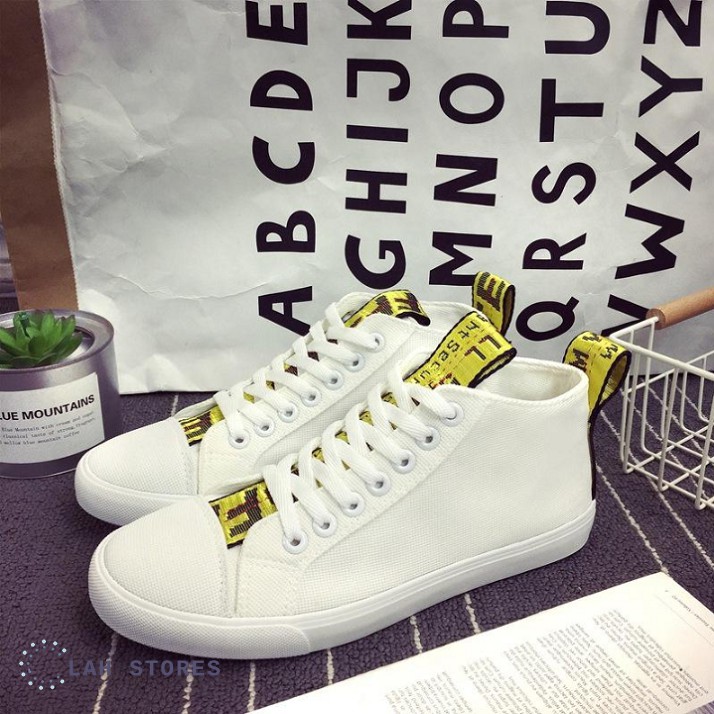 Giày thể thao sneaker nam cổ lửng STREAMERS LAH STORES. Chất liệu vải canvas thoáng khí, đế cao su chống trơn trượt