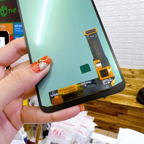 Màn hình Samsung J8 / J800 / J810 Oled 2ic, bảo hành đổi trả.