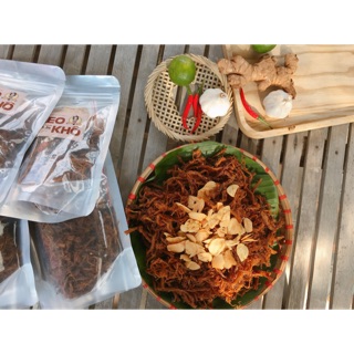 Heo khô cháy tỏi Minh Bông