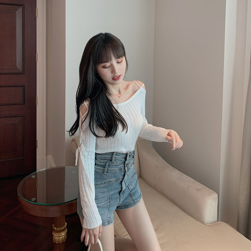 NEW Áo Thun Gân Tay Dài Thiết Kế Hở Vai Quyến Rũ Cho Nữ 2020