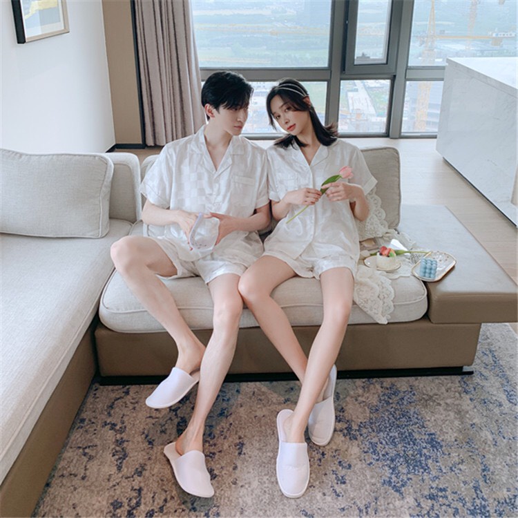 Đồ mặc nhà nam cộc tay chất lụa phi bóng siêu mát dành cho mùa hè