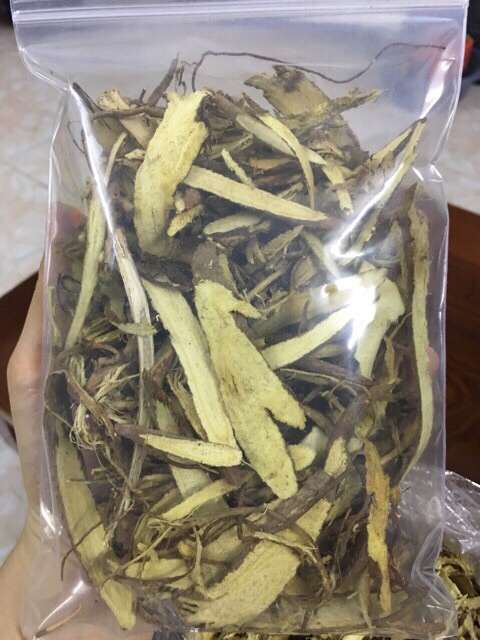 Cam thảo cắt lát phơi khô