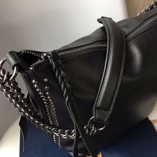 Túi xách quai xích ZaRa . Ảnh thật