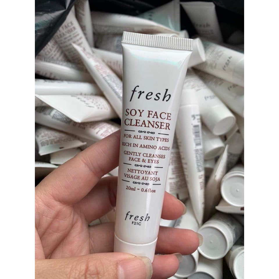 Sữa rửa mặt Fresh Soy Face Cleanser 20ml