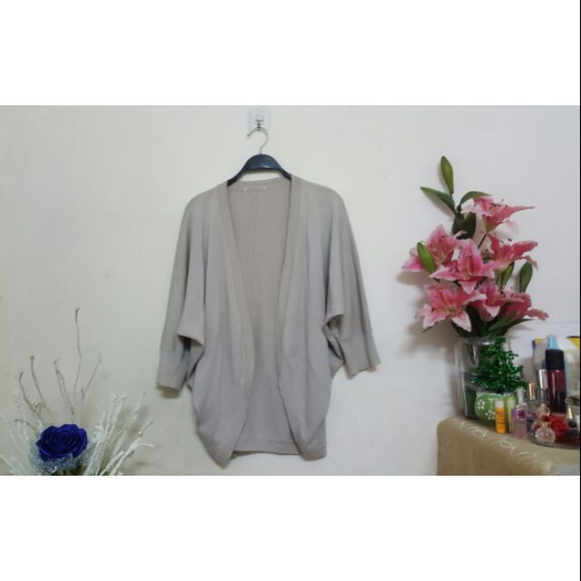 Áo Cardigan cánh dơi